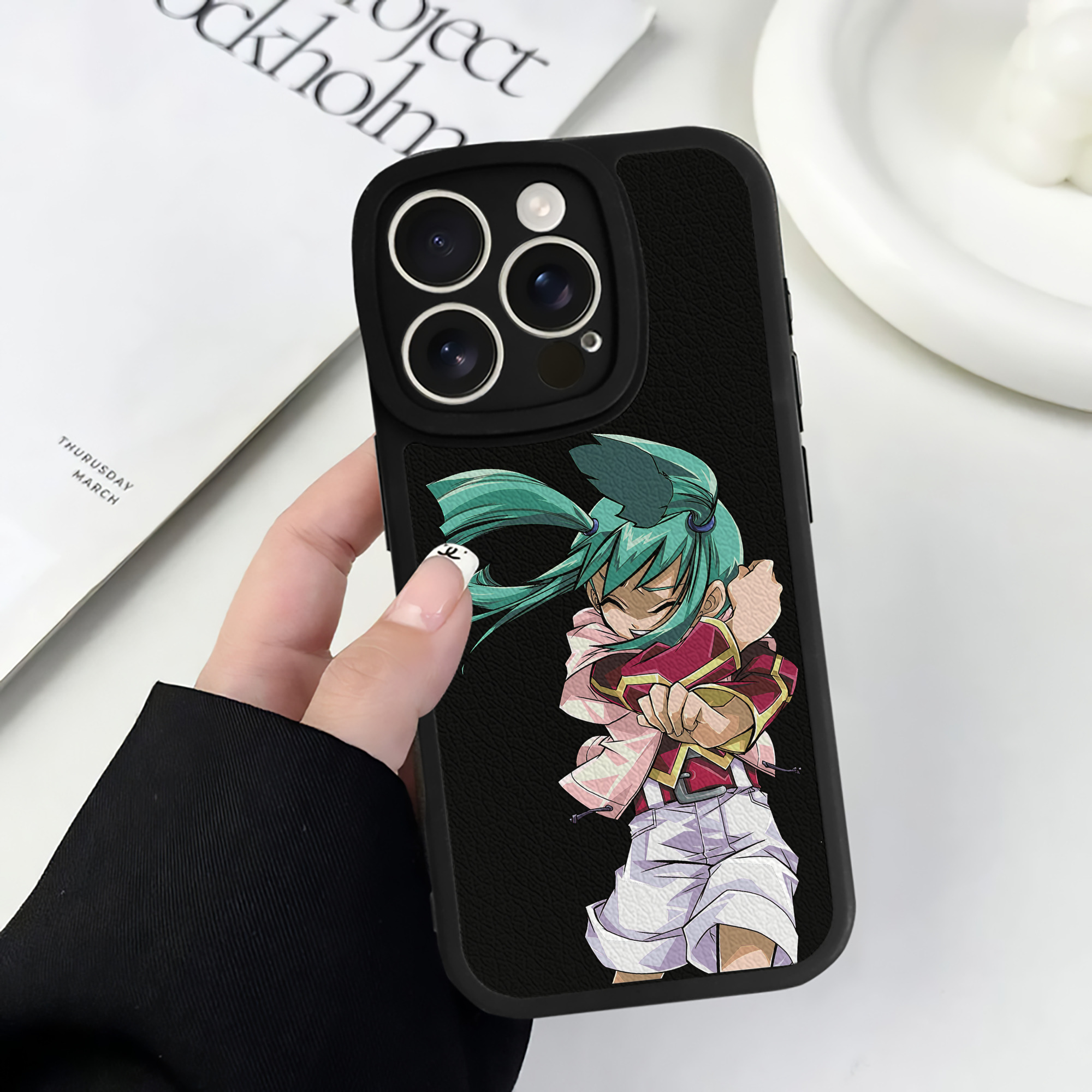 遊☆戯☆王 Yu-Gi-Oh! 【iPhone 16シリーズ対応】シリコンスマホケース（レザー調） 材質：シリコン